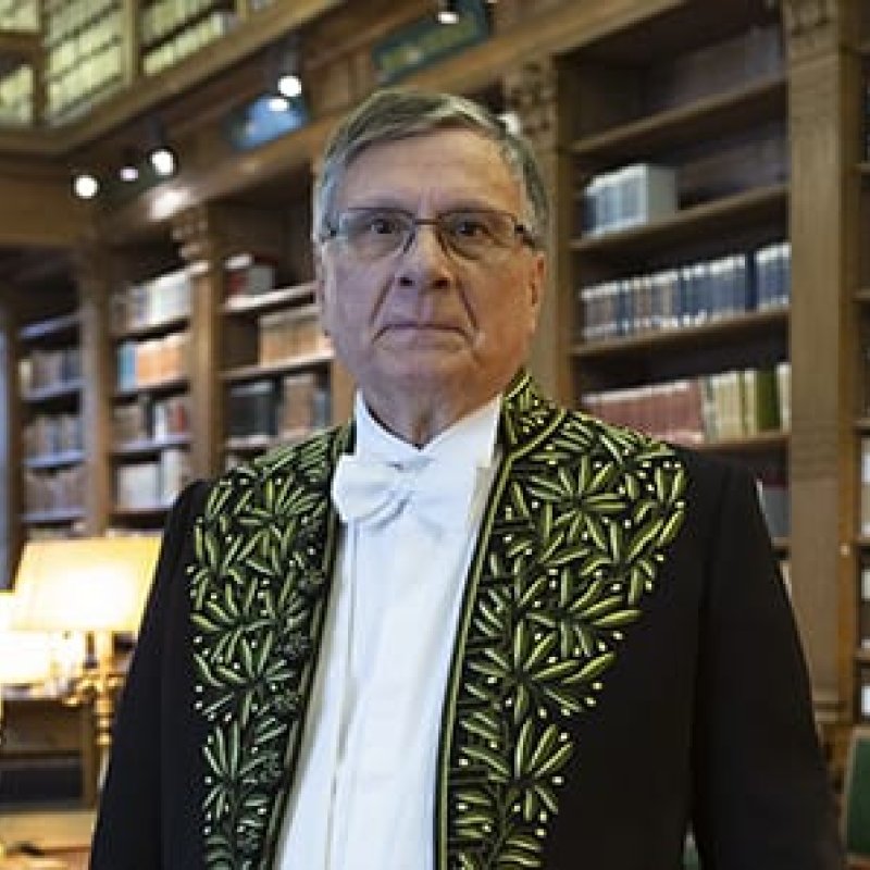 Le chiavi e la tiara