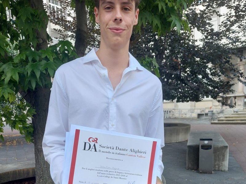 <img alt="" src="/user/pages/04.evenements/tous-les-evenements/la-societa-dante-alighieri-soutient-les-jeunes/Sebastien Rapaz.jpg?title" width="701" height="661" />