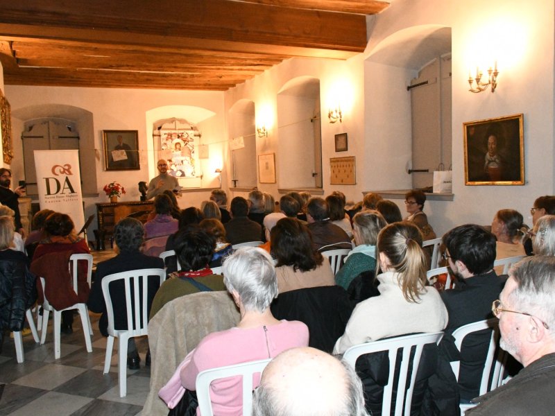 <img alt="" src="/user/pages/04.evenements/tous-les-evenements/la-madonna-dei-diversi/MadonnaDiversi111.jpeg?title" width="800" height="533" />