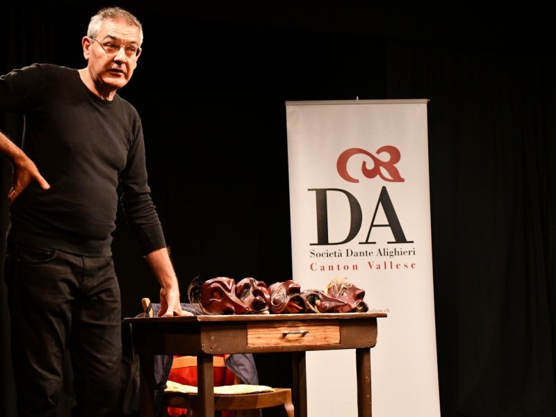 <img alt="" src="/user/pages/04.evenements/tous-les-evenements/segreti-della-commedia-dellarte/Aceti2.jpeg?title" width="800" height="533" />